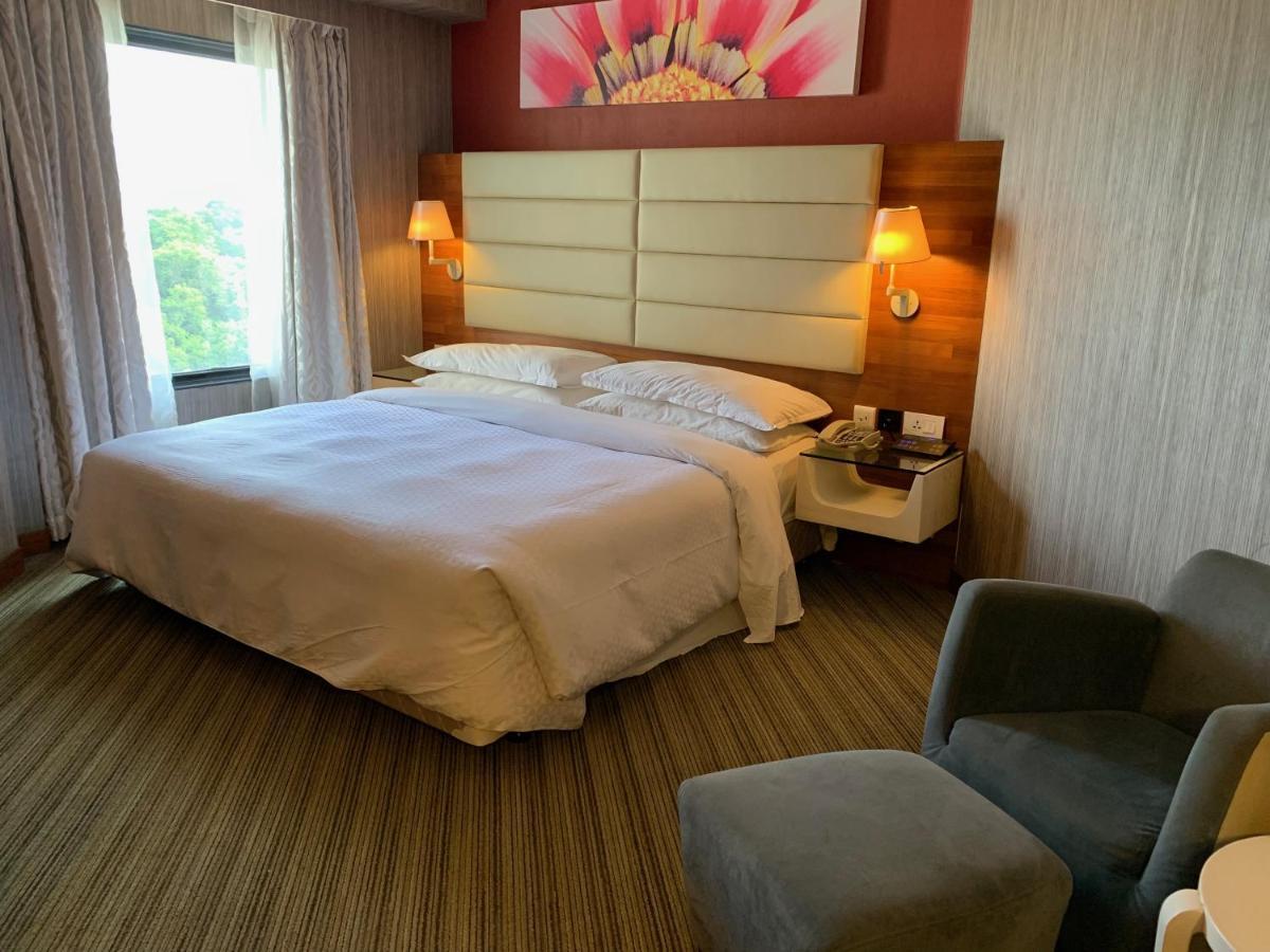 Four Points By Sheraton ויסאקפאטנם מראה חיצוני תמונה