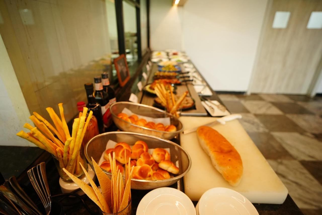 Four Points By Sheraton ויסאקפאטנם מראה חיצוני תמונה