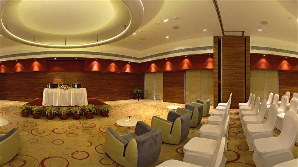 Four Points By Sheraton ויסאקפאטנם מראה חיצוני תמונה