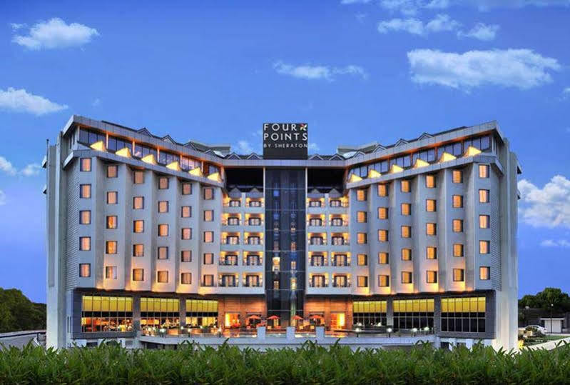 Four Points By Sheraton ויסאקפאטנם מראה חיצוני תמונה