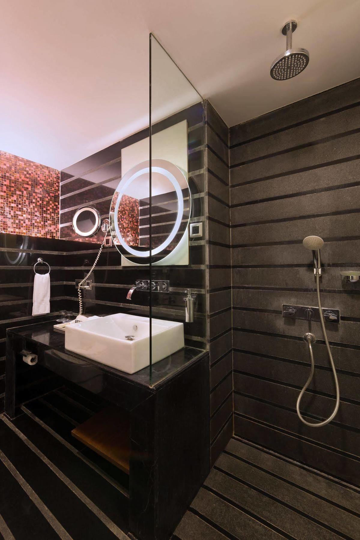 Four Points By Sheraton ויסאקפאטנם מראה חיצוני תמונה