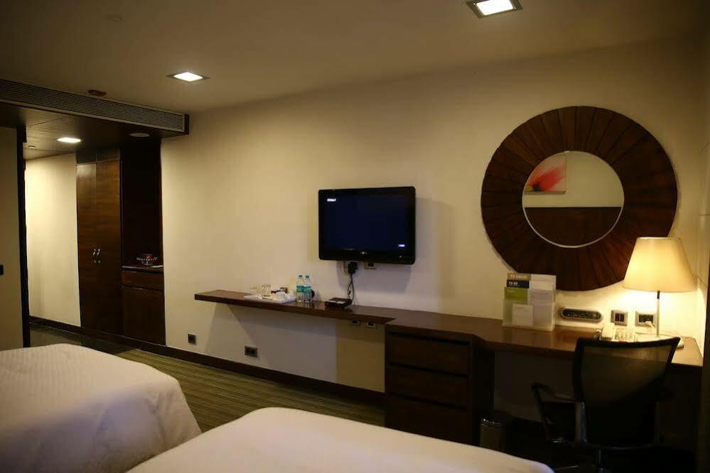 Four Points By Sheraton ויסאקפאטנם מראה חיצוני תמונה